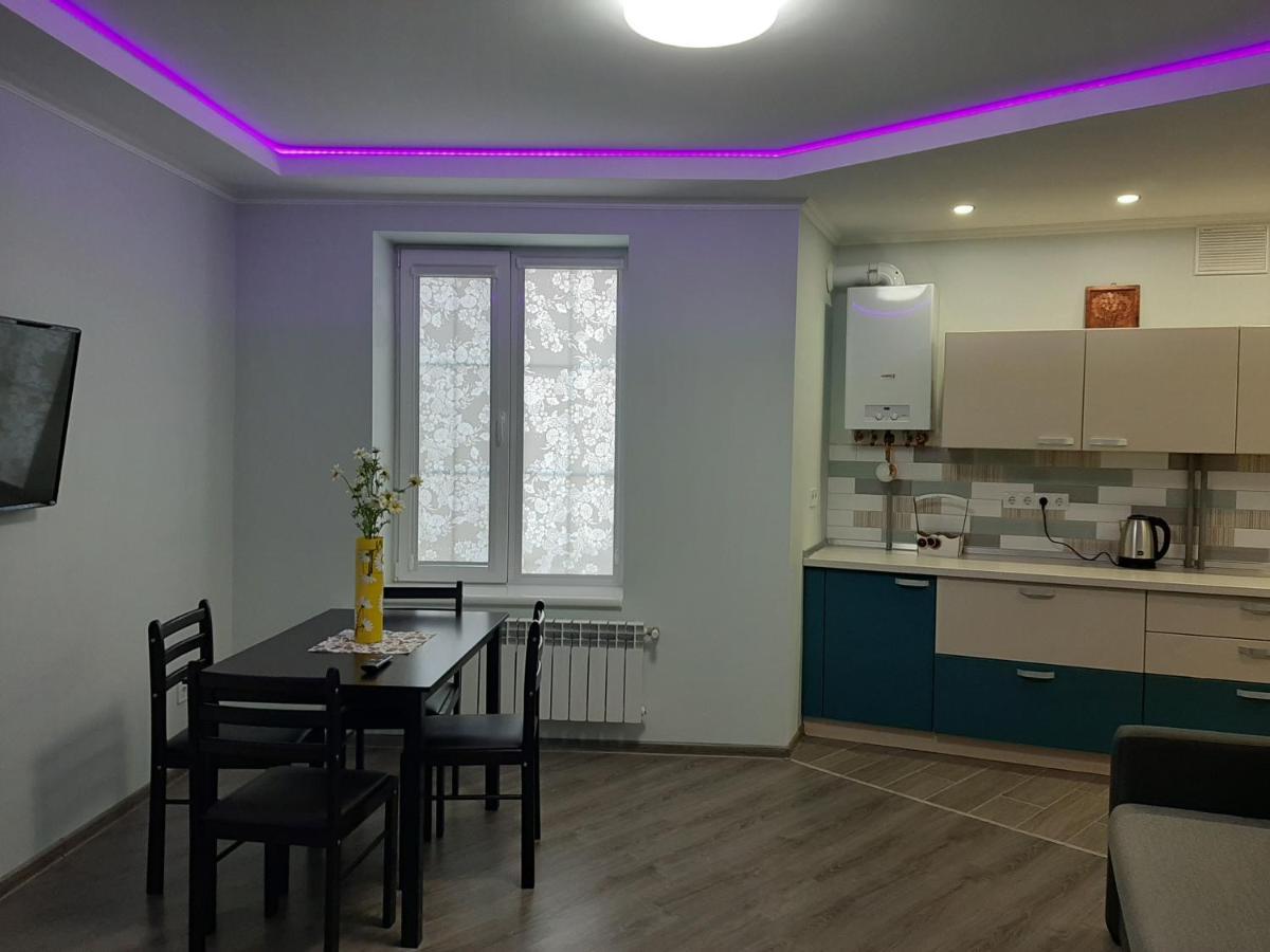 люкс 2 Apartment Uzhhorod