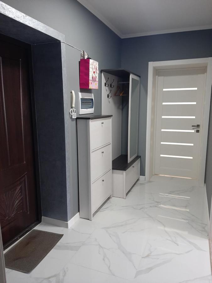 люкс 2 Apartment Uzhhorod